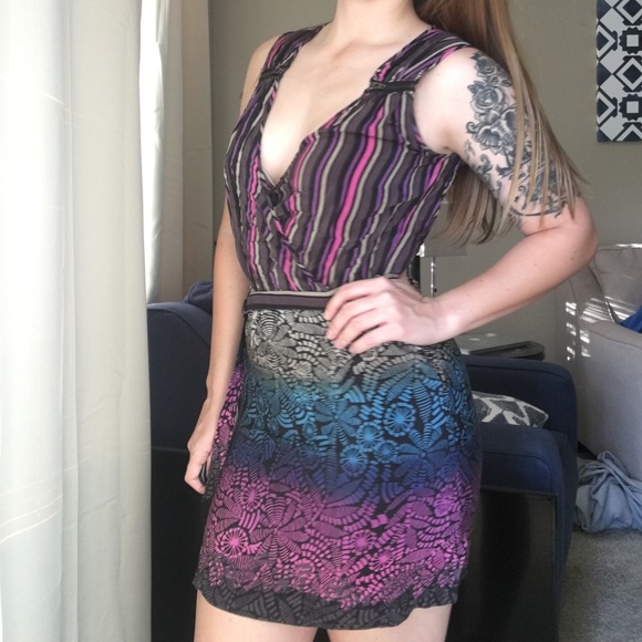 Colorful Patterned Dress - Picture 3 of 8