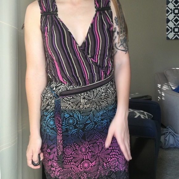 Colorful Patterned Dress - Picture 4 of 8