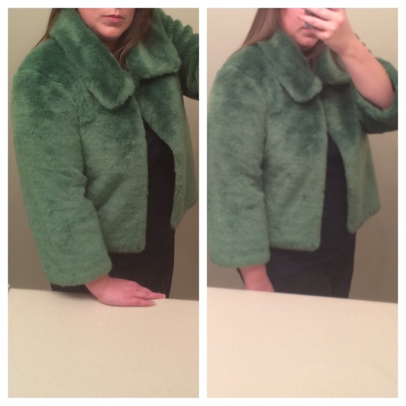 Green fur statement jacket - Picture 2 of 4