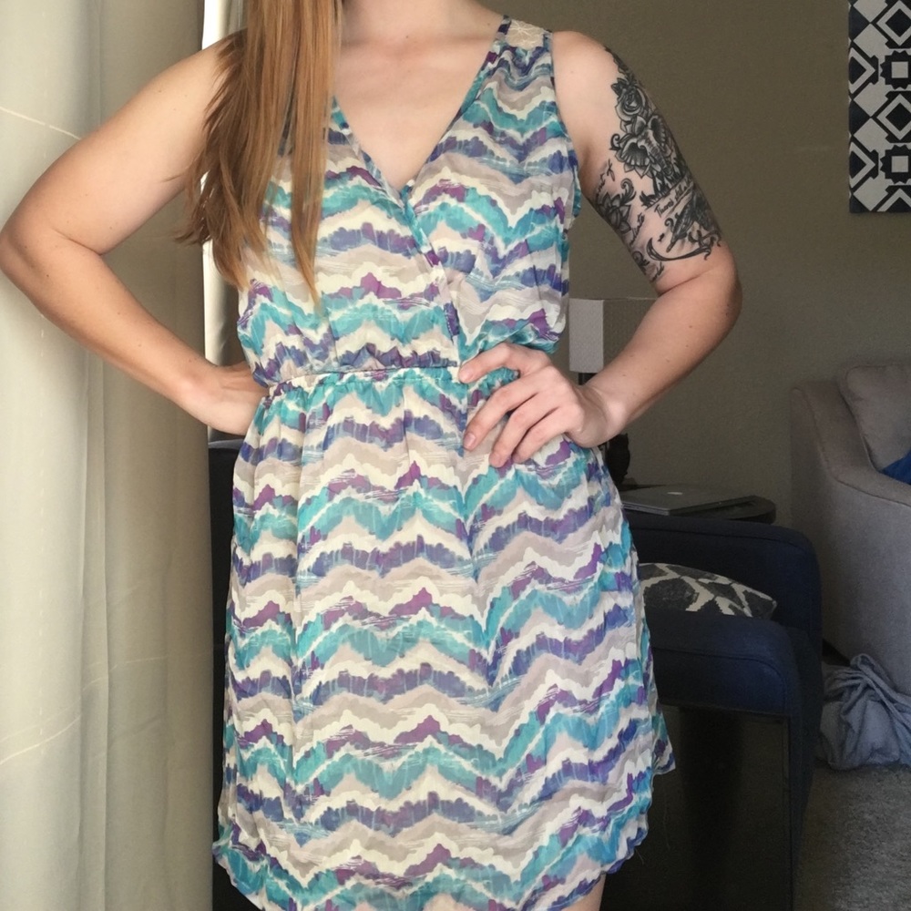 Lace Open Back Patterned Dress - Picture 2 of 7