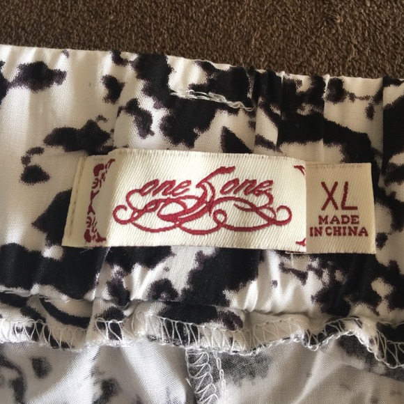 Trouser Shorts ❤️ NWOT - Picture 4 of 4