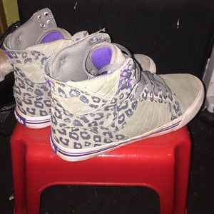 Grey Cheetah Supras 8.5