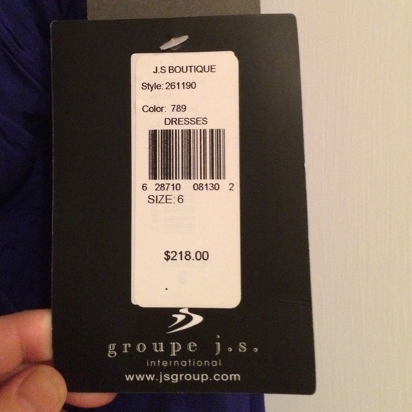 JS Boutique Dress - Picture 5 of 5