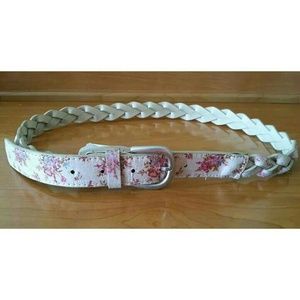 Floral belt