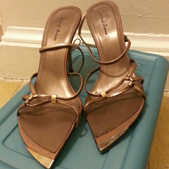 Shoes - Picture 1 of 1