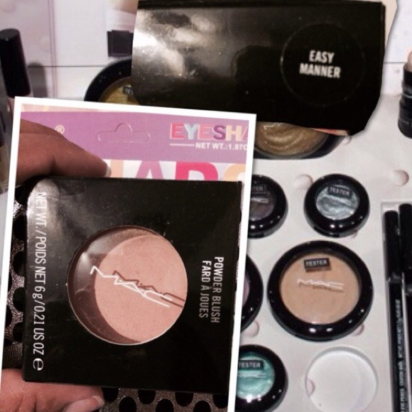 Mac blush from the christmas 2012 collection