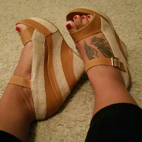 brown espadrille heels