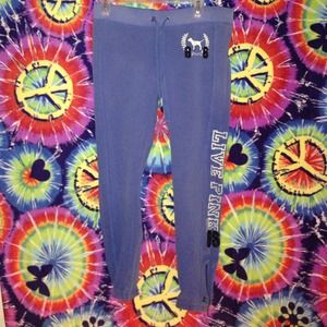 💙 VS skinny sweats 💙