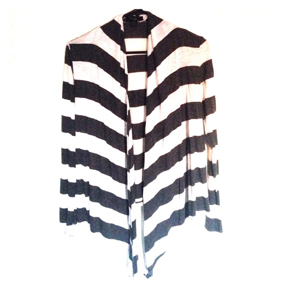 Cardigan - Picture 1 of 2