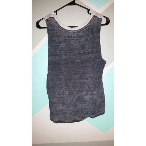 Tank top - Picture 2 of 3