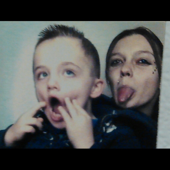 <3 ~MEET YOUR SELLER!! ~ <3 - Picture 2 of 4