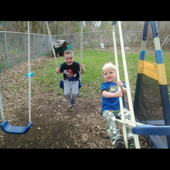 <3 ~MEET YOUR SELLER!! ~ <3 - Picture 3 of 4