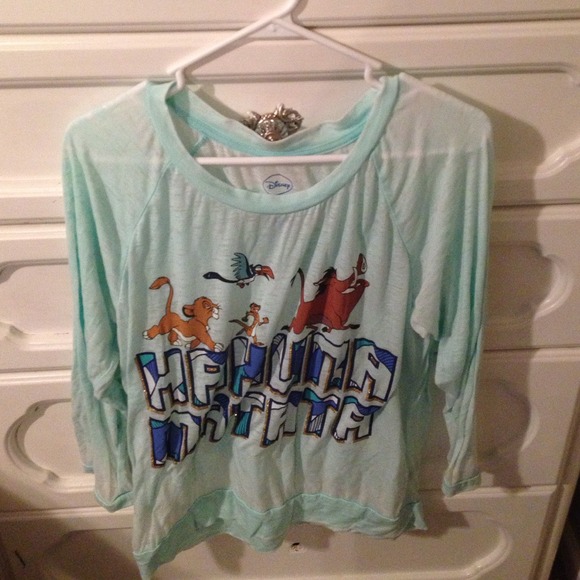 Hakuna Matata Disney top