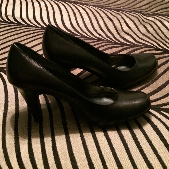 blk style & co heels