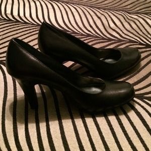 blk style & co heels