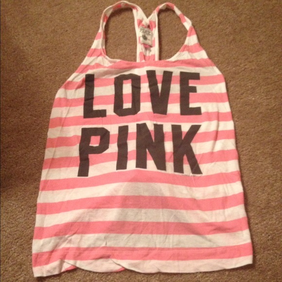 Vs pink tank