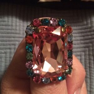 ❌SOLD❌Beautiful Sorrelli ring.