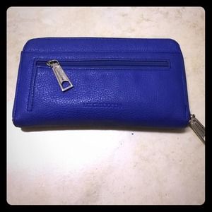 Liz Claiborne Wallet/Clutch