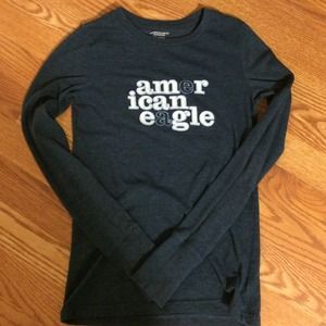 American eagle long sleeve shirt