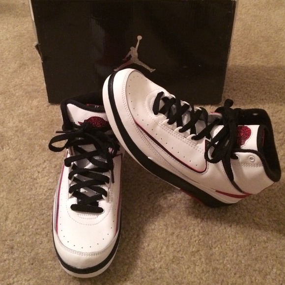 ❤️❤️❤️Air Jordan 2 Retro❤️❤️❤️ ️SOLD