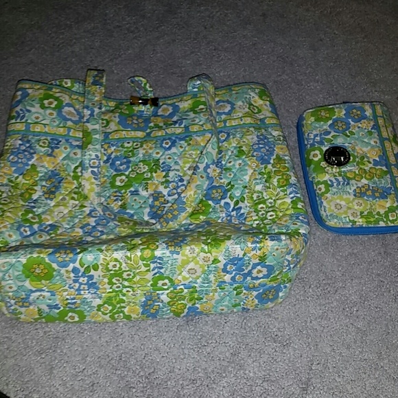 Bag and wallet set