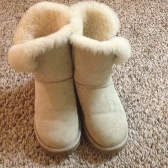Ugg boots size 5