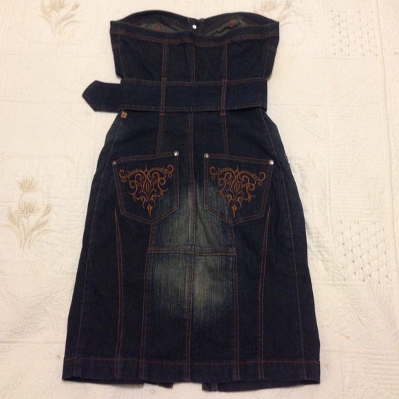 Belted Denim Dress - Picture 3 of 3