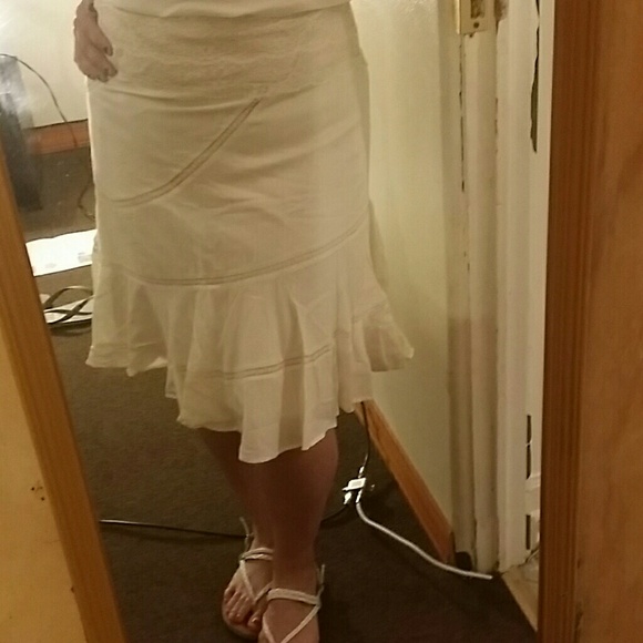 DKNY Cute summer skirt