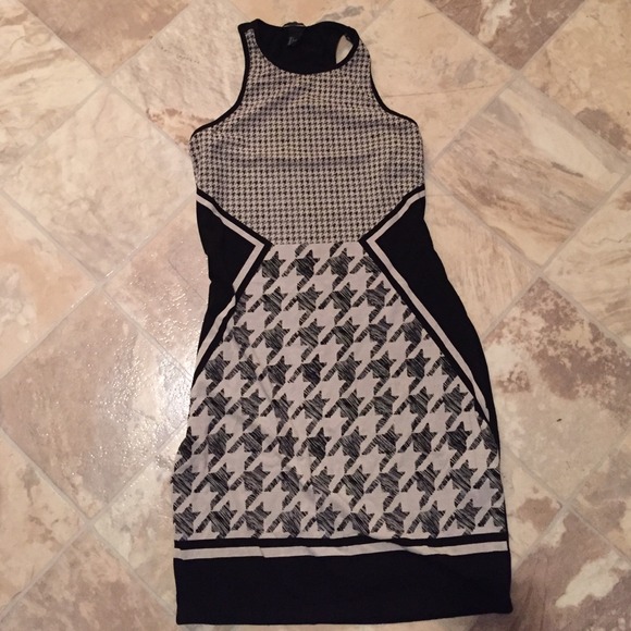 Pattern stretch dress