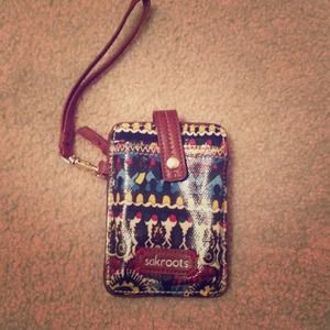 Aztec clutch