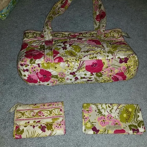 Vera Bradley set