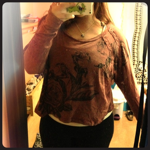 cropped long sleeve