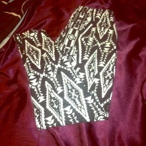 Tribal print leggings