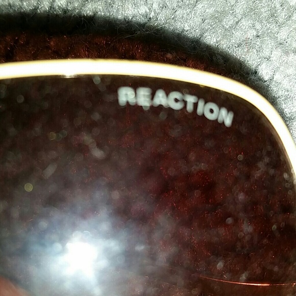 Reaction sunglasses - Picture 2 of 3
