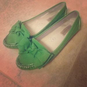 Steve Madden Green Loafers