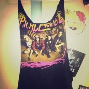 Pierce the veil tank