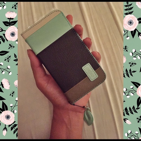 ✨💥Iphone 5/5s phone case/wallet💥✨