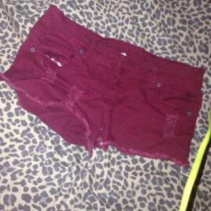 Burgundy short-shorts !!!