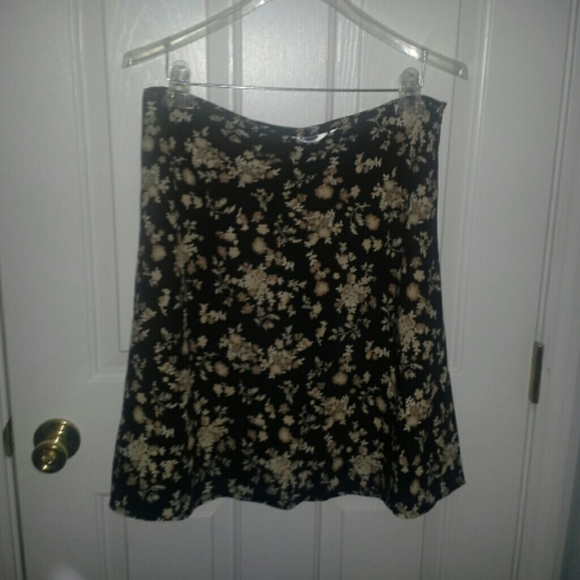 Old Navy Floral Skirt