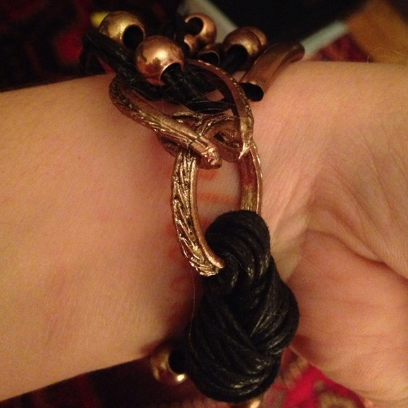 ❌❌Leather bracelet❌❌ SOLD ELSEWHERE - Picture 2 of 3