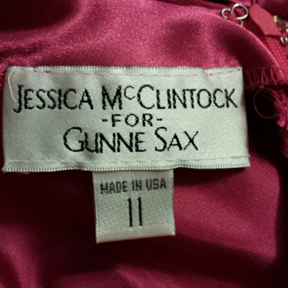 Raspberry pink long formal/prom/evening gown - Picture 2 of 4