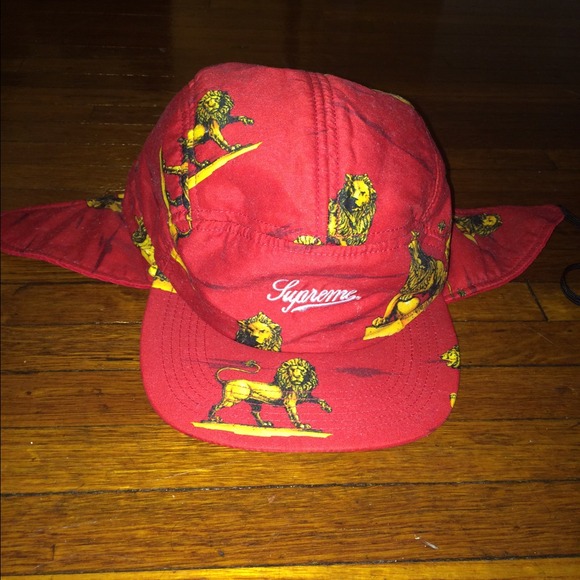 Supreme hat