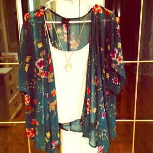 Torrid sheer open flower kimono