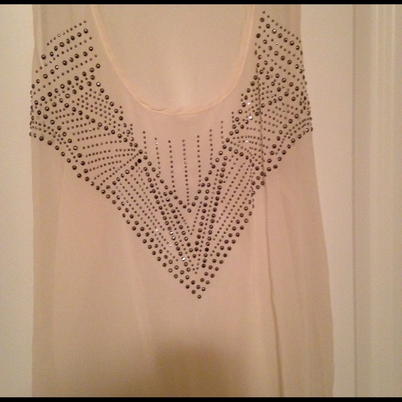 Gorgeous rhinestone layering tank - Picture 2 of 4