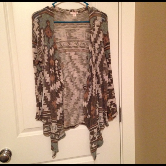 Aztec flowy cardigan - Picture 1 of 4