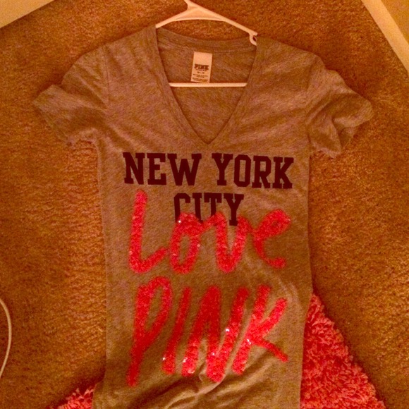 Victoria Secret's PINK top
