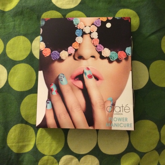Ciate Flowet Manicure