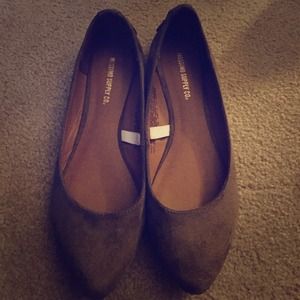 NWOT! Tan embellished pointed toe ballet flats.