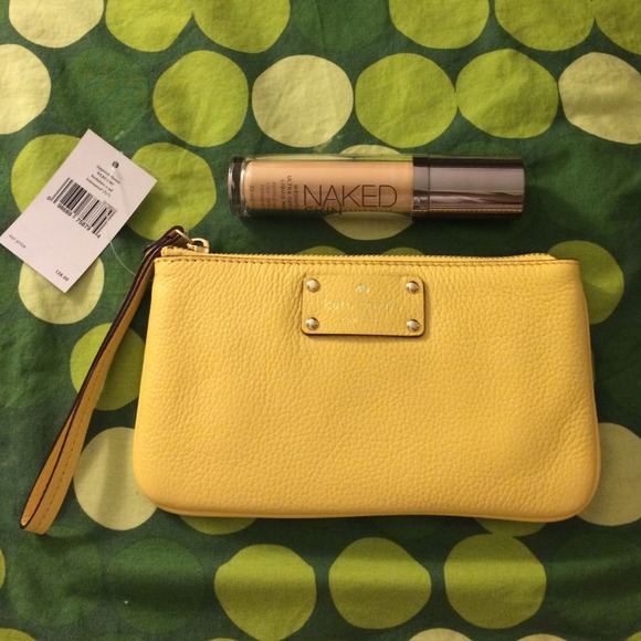 Kate Spade Zippered Chrissy in Lemonsouf
