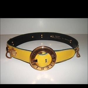 Escada 80's small  rare clock leather 80's belt